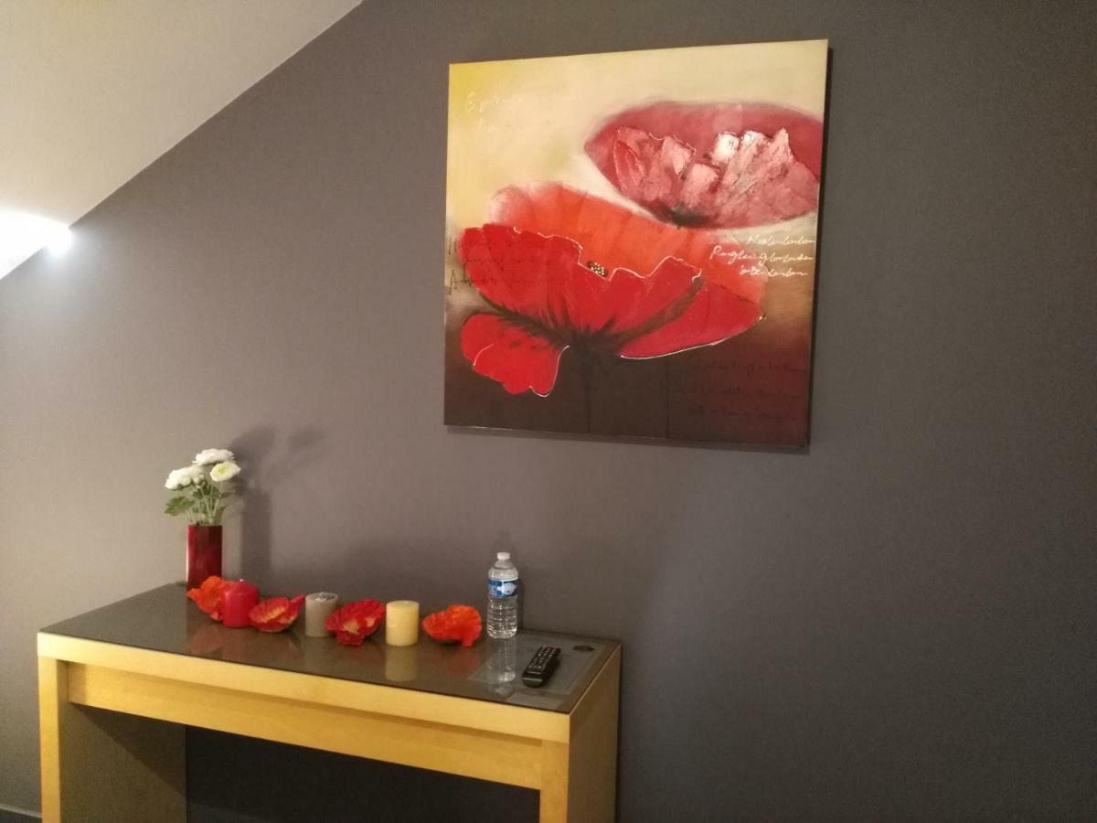 Les Sansonnets Otel Vaux-sur-Sure Dış mekan fotoğraf