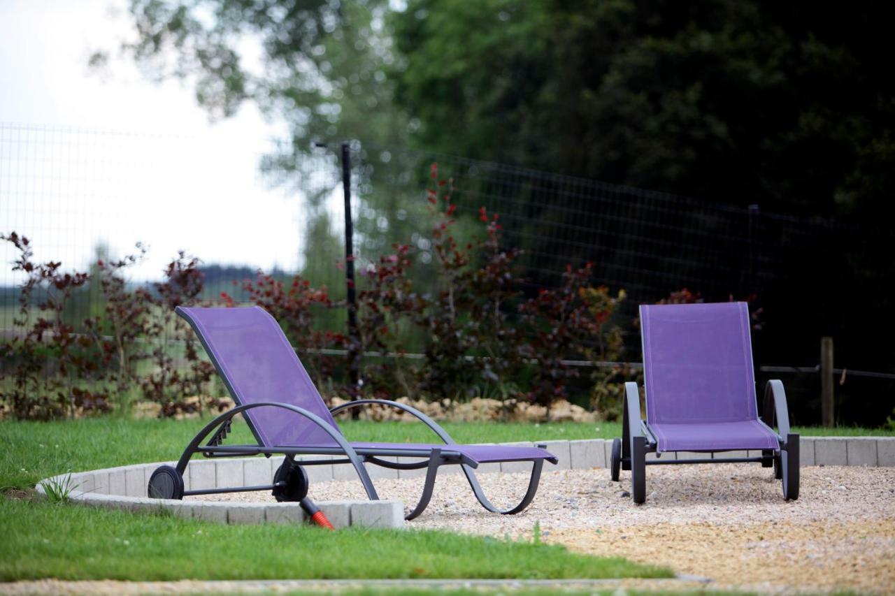 Les Sansonnets Otel Vaux-sur-Sure Dış mekan fotoğraf